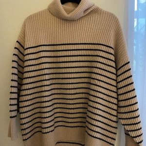 HATCH cozy turtleneck